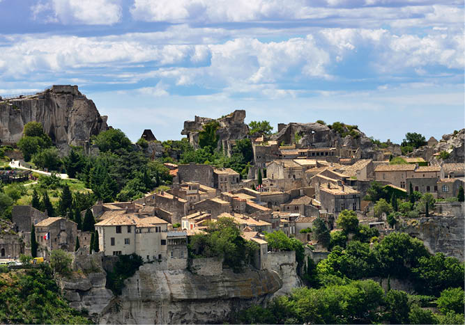 Arles Les Baux De Provence Lsf Learn French In South Of France - 